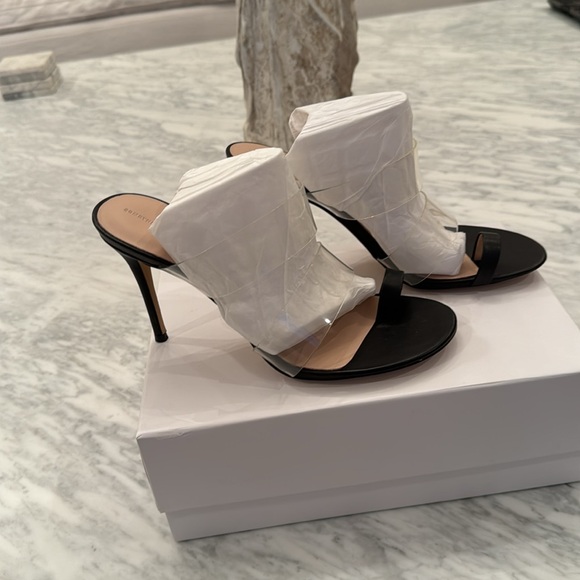 SN -Something Navy Heel Slides - Picture 2 of 4